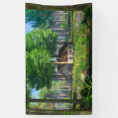 Phantasti: Das Banner der Hütte im Wald (Vertikal)