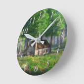 Phantasti: Die Hütte des Waldes Runde Wanduhr (Winkel)