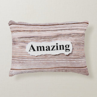 PHANTASTISCH des Wortes auf dem Papier. Konzept. A Dekokissen