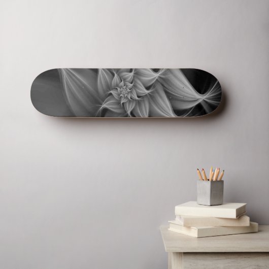 Phantastisch-Grau-Blume-Fraktal Skateboard (Wandkunst (Horz))