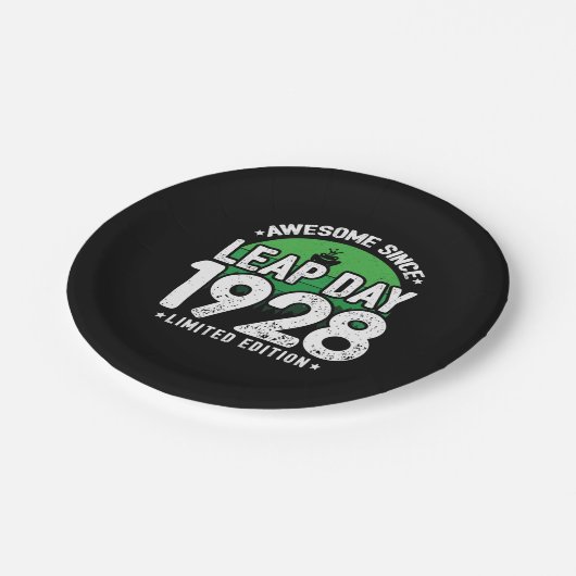 Phantastisch seit 1928 Leap Year Day Feb 29 Geburt Pappteller (Schrägansicht)