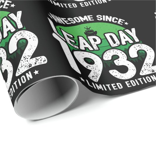 Phantastisch seit 1932 Leap Year Day Feb 29 Geburt Geschenkpapier (Rolleneckpunkt)