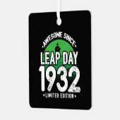 Phantastisch seit 1932 Leap Year Day Feb 29 Geburt Ornament Aus Metall (Vorderseite links)