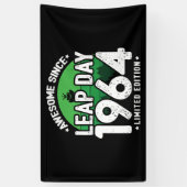 Phantastisch seit 1964 Leap Year Day Feb 29 Birthd Banner (Vertikal)