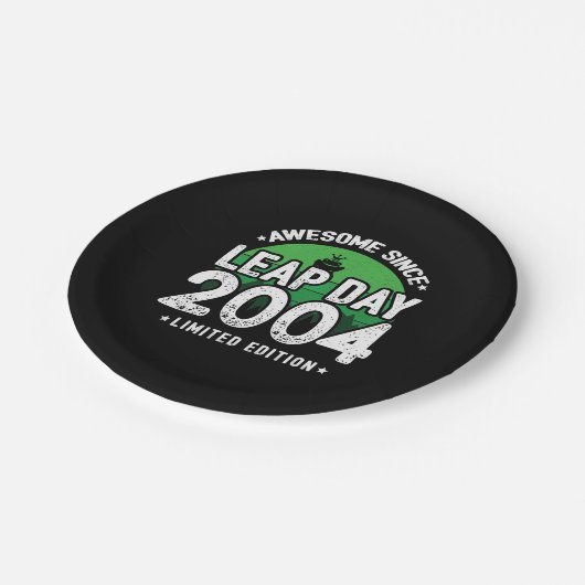 Phantastisch seit 2004 Leap Year Day Feb 29 Birthd Pappteller (Schrägansicht)
