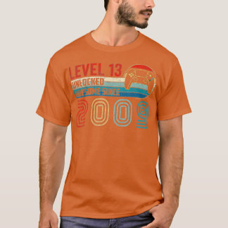 Phantastisch seit 2009, Stand 13, unverschlossenes T-Shirt