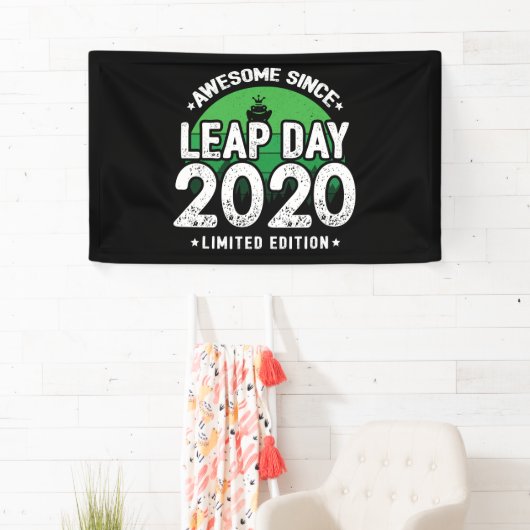 Phantastisch seit 2020 Leap Year Day Feb 29 Geburt Banner (Insitu)