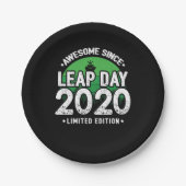 Phantastisch seit 2020 Leap Year Day Feb 29 Geburt Pappteller (Vorderseite)