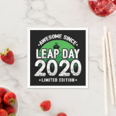 Phantastisch seit 2020 Leap Year Day Feb 29 Geburt Serviette (Beispiel)