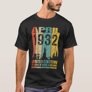 Phantastisch seit April 1932 90. Geburtstag Vintag T-Shirt