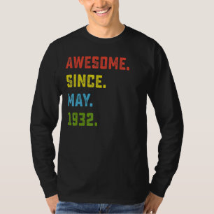 phantastisch seit Mai 1932 90 Jahre T-Shirt