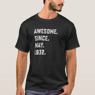 phantastisch seit Mai 1932 90 Jahre T-Shirt