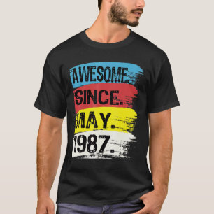 Phantastisch seit Mai 1987 Gemini Man Taurus Girl T-Shirt