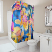 Phantastische Blätter von Cotonou Duschvorhang (Beispiel)