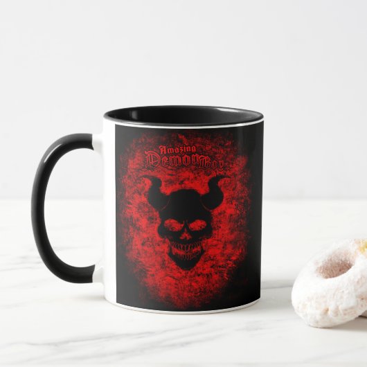 Phantastische Dämonenjunge Demon Skull-Tasse Tasse (Mit Donut)