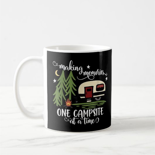 Phantastische Erinnerungen zu einem Campingplatz z Kaffeetasse (Links)