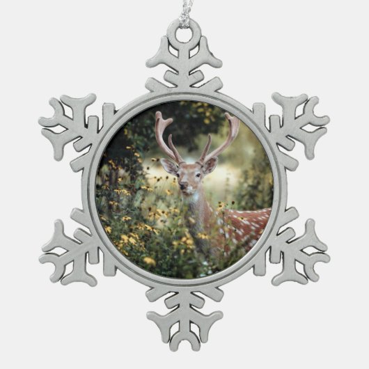 phantastische Jagd auf Hirsche Schneeflocken Zinn-Ornament (Vorderseite)