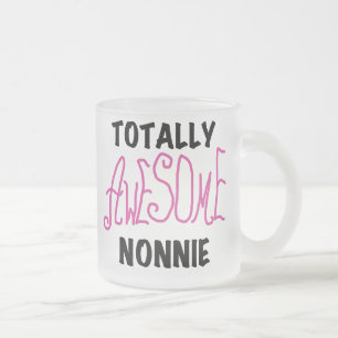 Phantastische Nonnie Pink Tshirts und Geschenke Mattglastasse