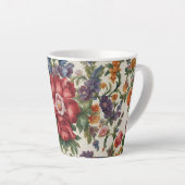 Phantastische, raffinierte rote Blume und empfindl Milchtasse (Rechte Ecke)