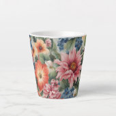 Phantastische, raffinierte und farbenfrohe Sommer- Milchtasse (Vorderseite)