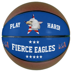 Phantastischer Adler, die amerikanische Flagge, St Basketball