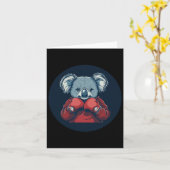 Phantastischer Koala Bear Boxer für eine Knockout Karte (Gelbe Blume)