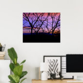 Phantastischer Lila Sonnenuntergang mit drei Silho Poster (Heimbüro)