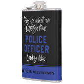 Phantastischer Polizeibeamter Flachmann (Links)