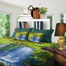 Phantastischer Regenwald und Tiere Fleecedecke