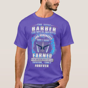 Phantastisches, eigens hierfür vorgesehenes Barber T-Shirt