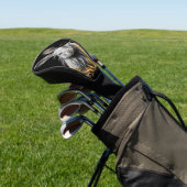 Phantastisches graues Kaninchen am Feuer Golf Headcover (In SItu)