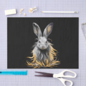 Phantastisches graues Kaninchen am Feuer Seidenpapier (Handwerk)