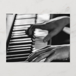 Phantastisches Klavier Postkarte