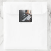 Phantastisches Klavier Quadratischer Aufkleber (Tasche)