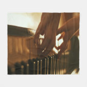 Phantastisches Klavierdesign Fleecedecke (Vorderseite (Horizontal))