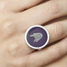 Phantom's Embrace: Ethereal Ghost Ring