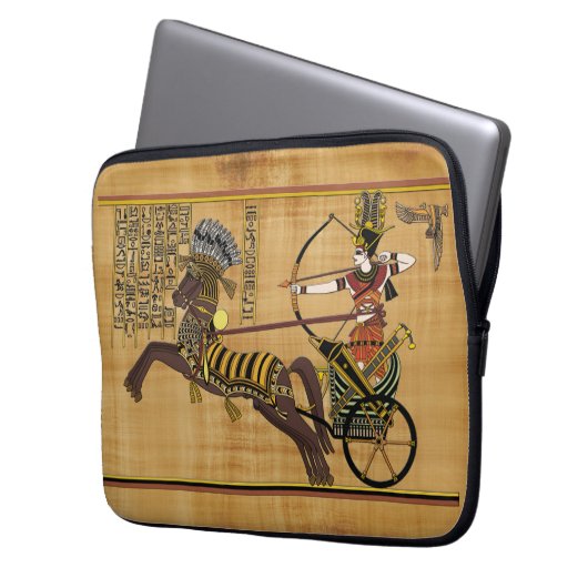 Pharao Ramesses II & Chariot in Kadesh Laptopschutzhülle (Vorderseite Links)