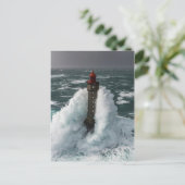 Phare de la Jument tempête Finistère Frankreich Postkarte (Stehend Vorderseite)