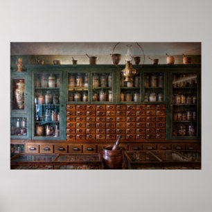 Pharmacy - Direkt hinter der Theke Poster