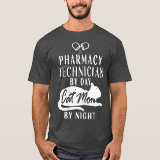 Pharmacy-Mama bei Frauen bei Tageskatzenjung T-Shirt