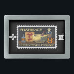 Pharmacy RX Briefmarke~Pharmacist ~Druggist~Apothe Rechteckige Gürtelschnalle<br><div class="desc">Pharmazie 8-Cent 1972 Ausgabe der US-Briefmarke. ~ Rx ~Pharmacist ~ Druggist ~ Apothecary Am 10. November 1972 wurde in Cincinnati, Ohio, die achtziger-Pharmacy-Gedenkstätte zum ersten Mal in Verbindung mit dem 120. Jahrestag der American Pharmaceutical Association verkauft. Die Briefmarke ehrt amerikanische Schlagzeuger. *****Entworfen von Ken Davis, zeigt die Briefmarke allgemein anerkannte...</div>