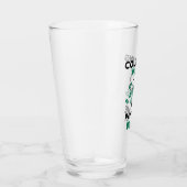 Pharmacy Tech zählt Pillen zur Bezahlung der Rechn Glas (Rechts)