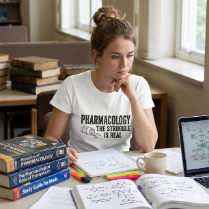 Pharmakologie Der Kampf Ist Echt Lustig Apotheke T-Shirt