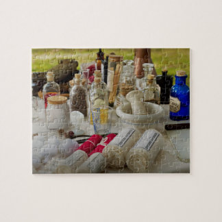 Pharmazie - Ziviles Kriegsfeldkit Puzzle