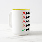 PhD-Abschluss Zweifarbige Tasse (Vorderseite Links)