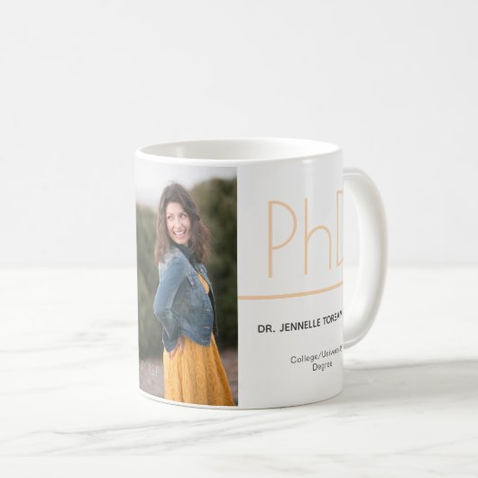 PhD-Grad-Foto für Weißcreme, Grau-Abschluss Kaffeetasse (VorderseiteRechts)