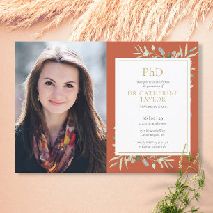 PhD Grad Terracotta Grüne Abschluss Foto Einladung