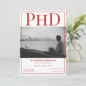 PhD Graduate Foto Red Graduation Party Einladung (Stehend Vorderseite)