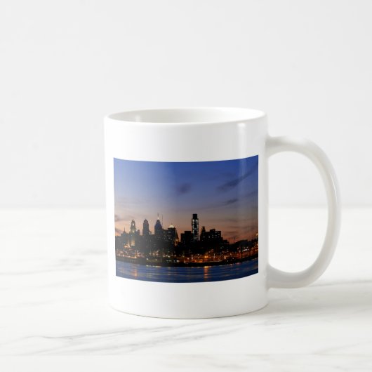 Philadelphia-Skyline an der Dämmerung Kaffeetasse (Rechts)