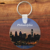 Philadelphia Skyline bei Twilight Schlüsselanhänger (Vorderseite)
